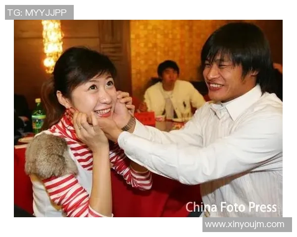 足球明星与中国女友的浪漫故事揭示了跨国恋情的甜蜜与挑战